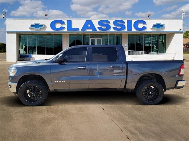 RAM 1500 Big Horn Crew Cab SWB 4WD 2020