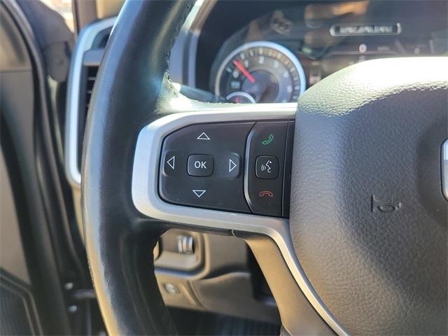 RAM 1500 Big Horn Crew Cab SWB 4WD 2020