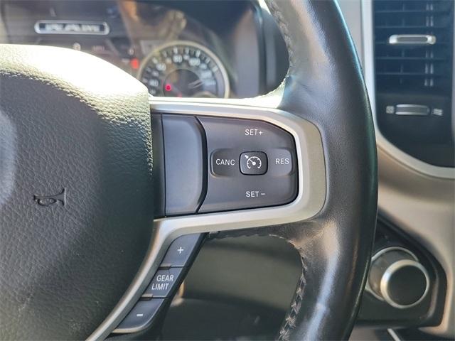 RAM 1500 Big Horn Crew Cab SWB 4WD 2020