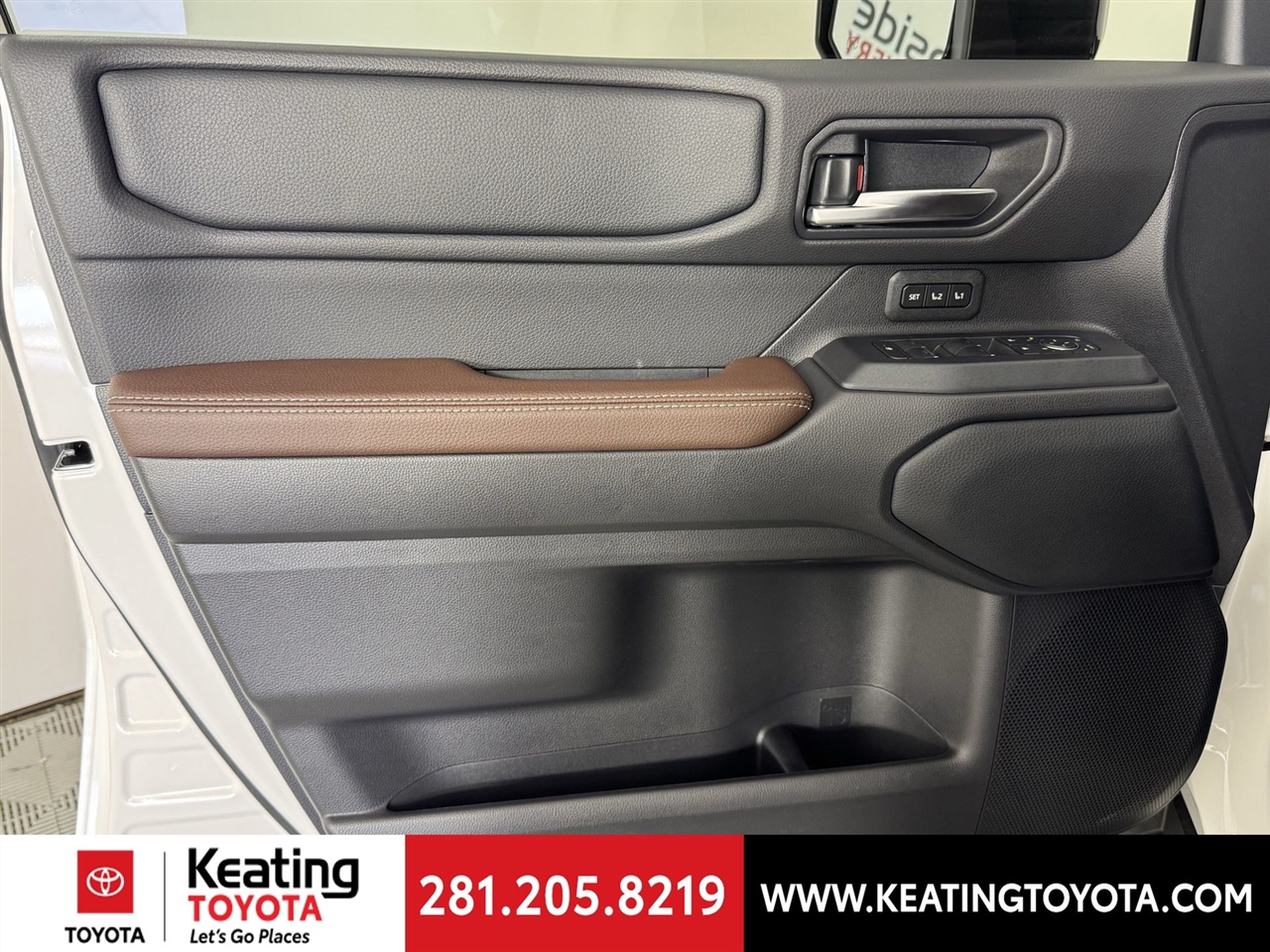 Toyota Land Cruiser Base 2026