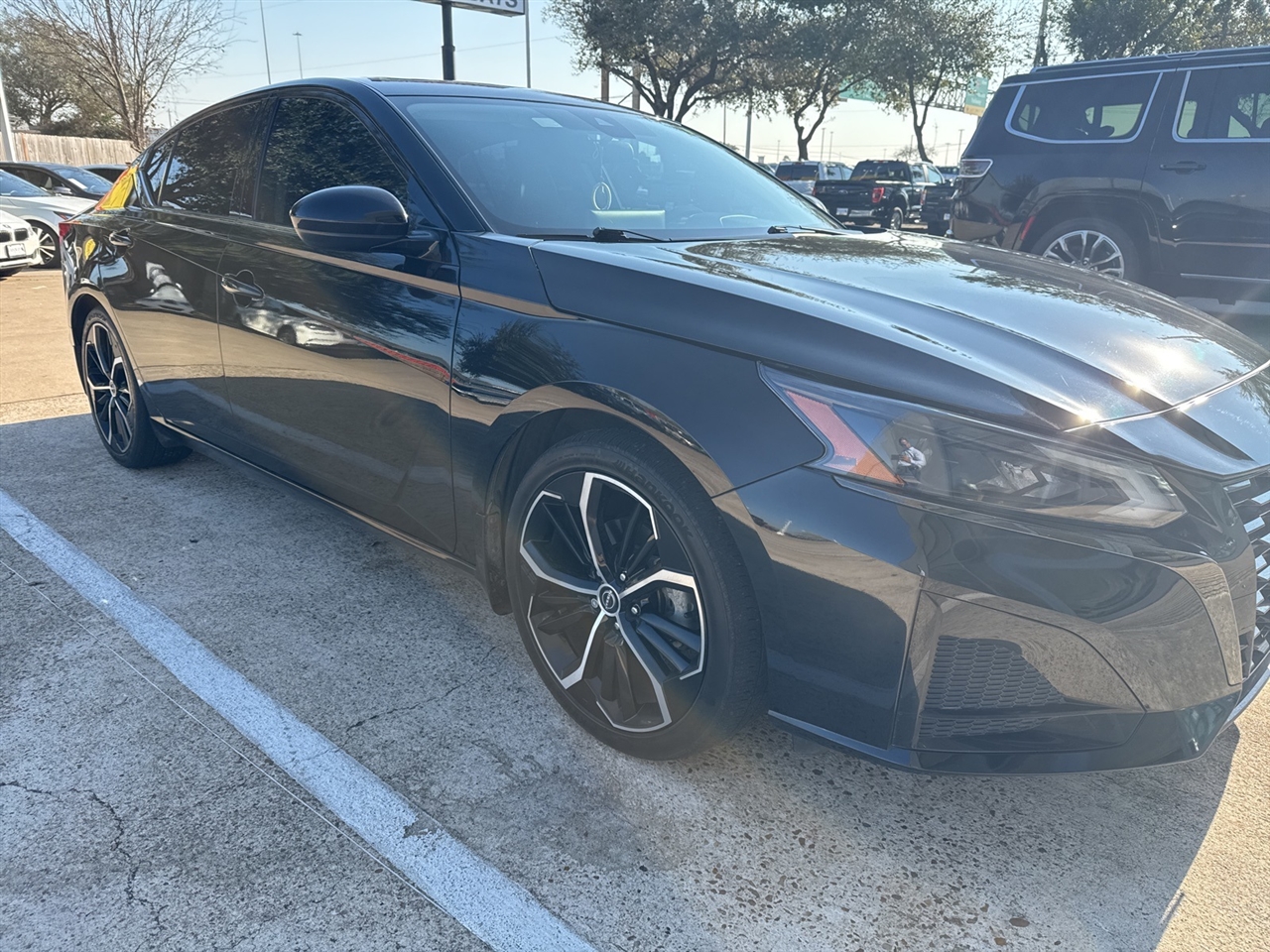 2023 Nissan Altima 2.5 SR