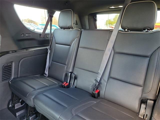 Chevrolet Suburban Premier 4WD 2023