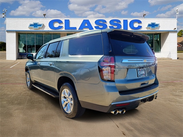 Chevrolet Suburban Premier 2023