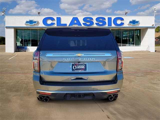 Chevrolet Suburban Premier 2023