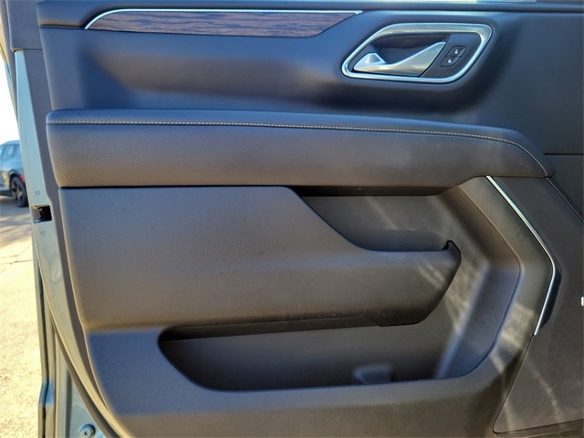 Chevrolet Suburban Premier 2023