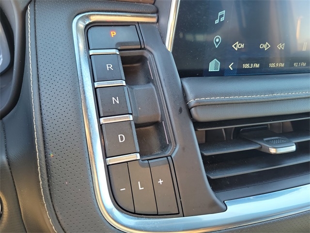 Chevrolet Suburban Premier 2023