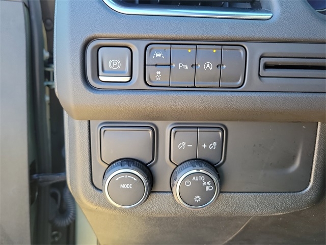 Chevrolet Suburban Premier 2023