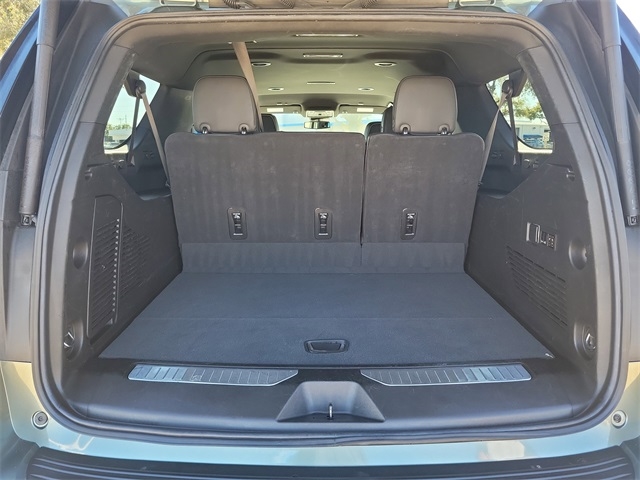 Chevrolet Suburban Premier 2023