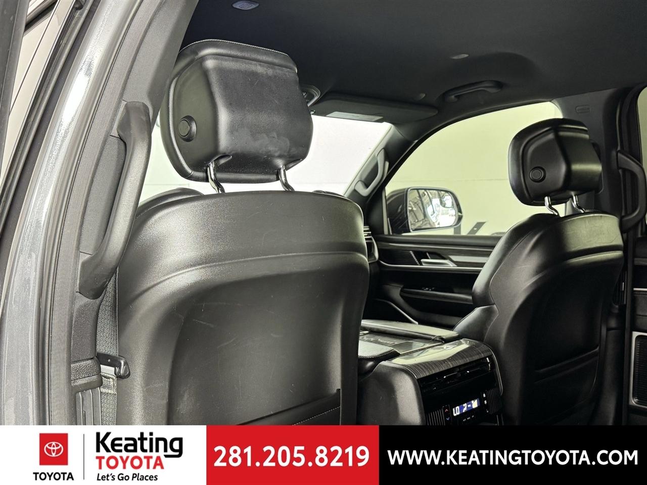 Jeep Wagoneer Series III 2022