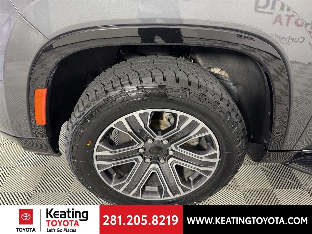 Jeep Wagoneer Series III 2022