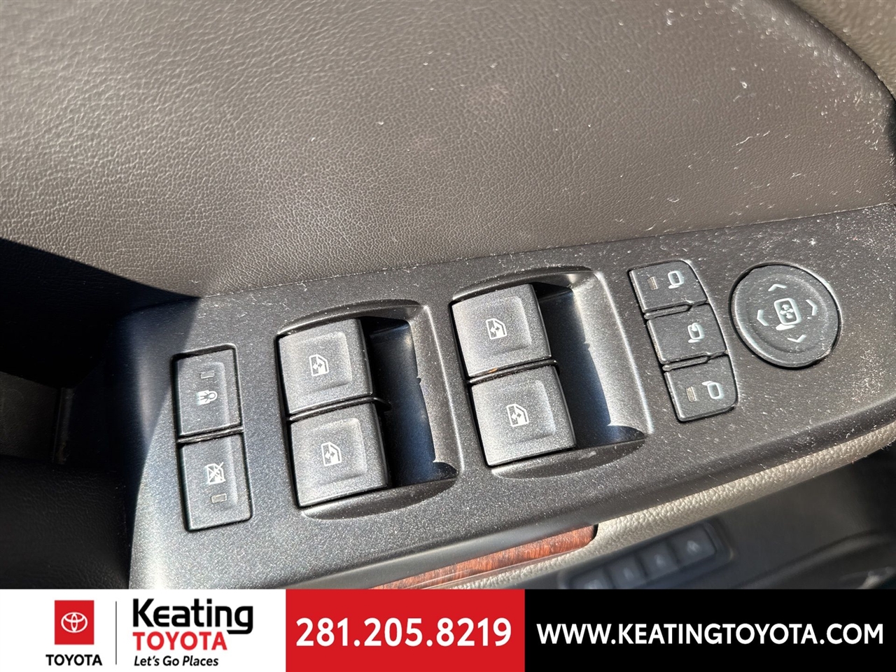 GMC Yukon XL SLT 2WD 2017