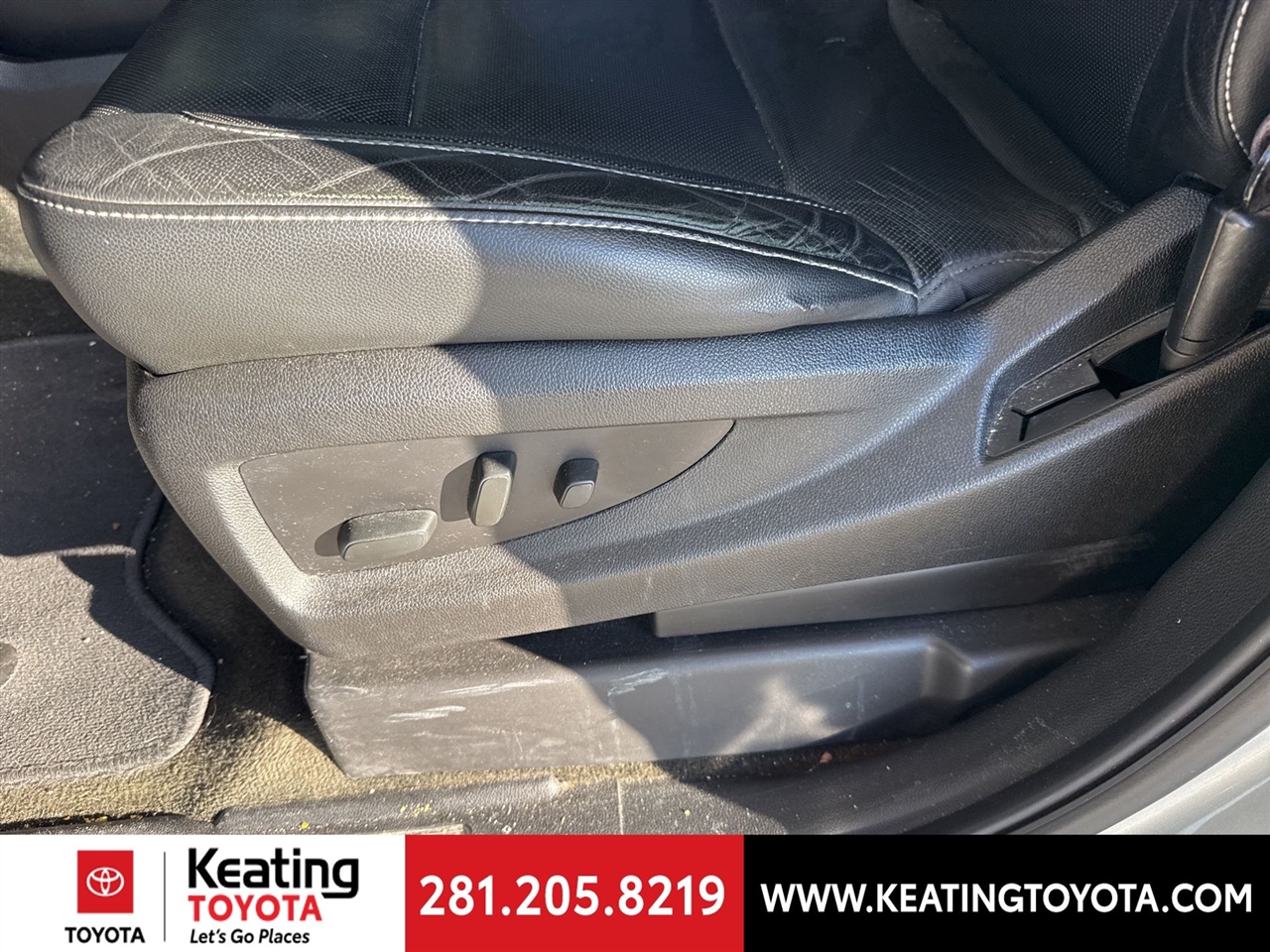 GMC Yukon XL SLT 2WD 2017