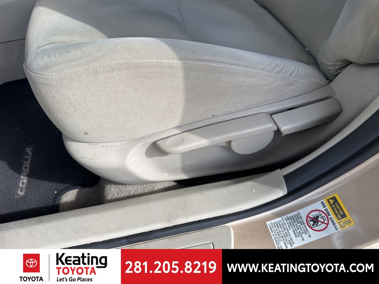 Toyota Corolla LE 4-Speed AT 2011