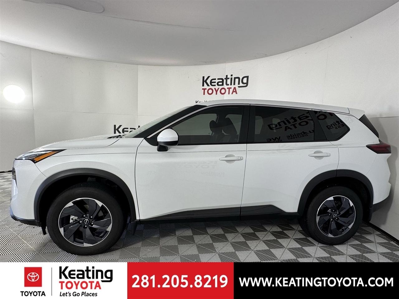 Nissan Rogue SV 2026