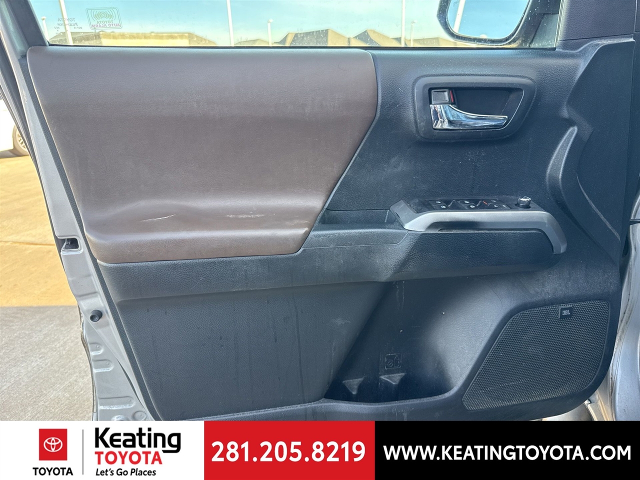 Toyota Tacoma Limited Double Cab V6 6AT 4WD 2016