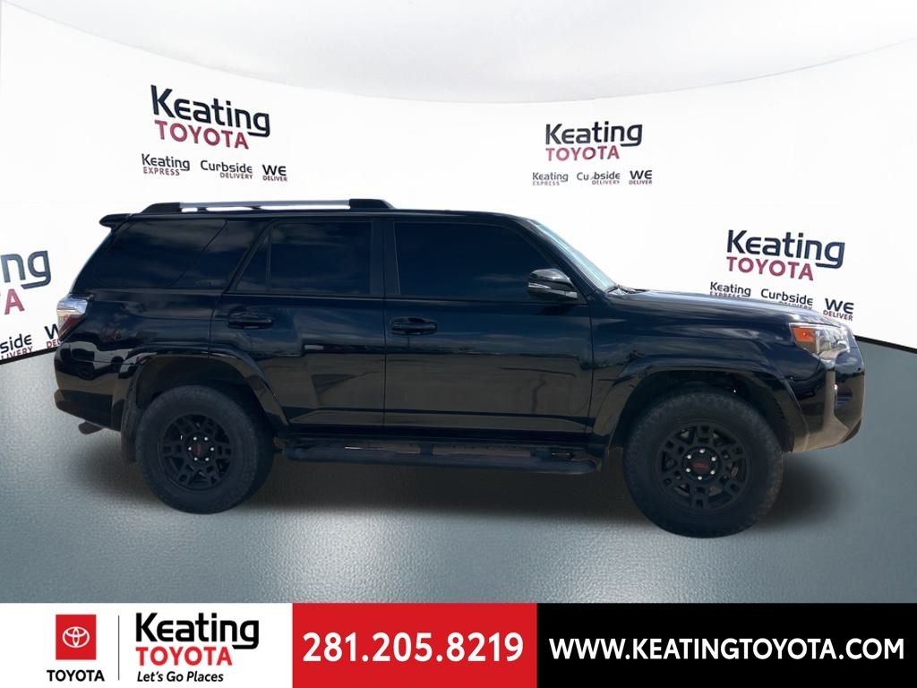 Toyota 4Runner SR5 Premium 4WD 2021