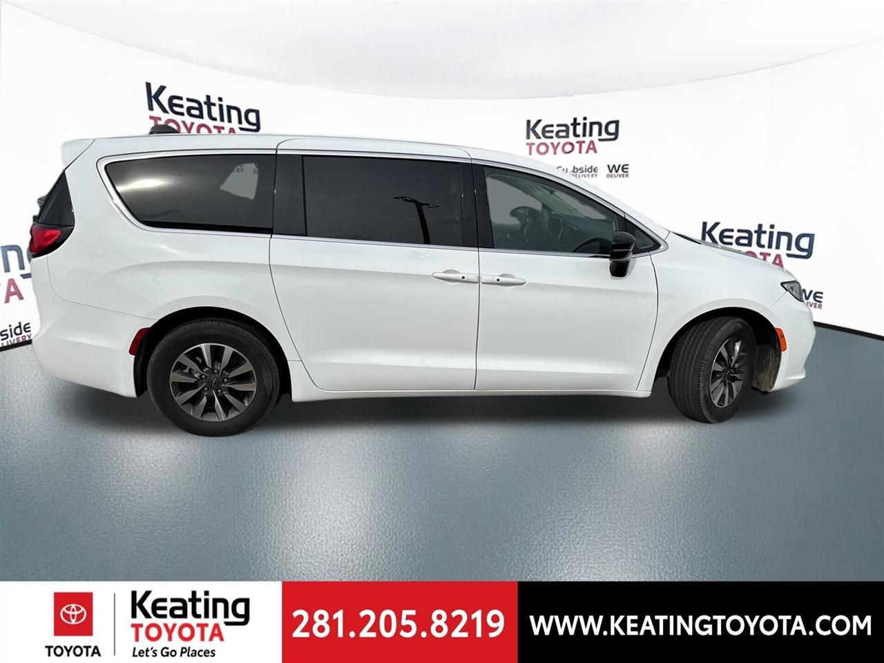 Chrysler Pacifica Hybrid Select 2024