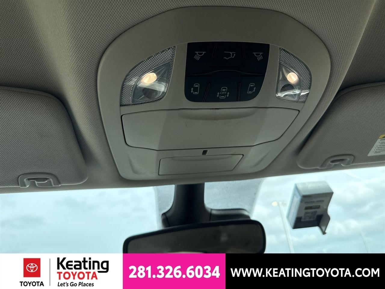 Chrysler Pacifica Hybrid Select 2024