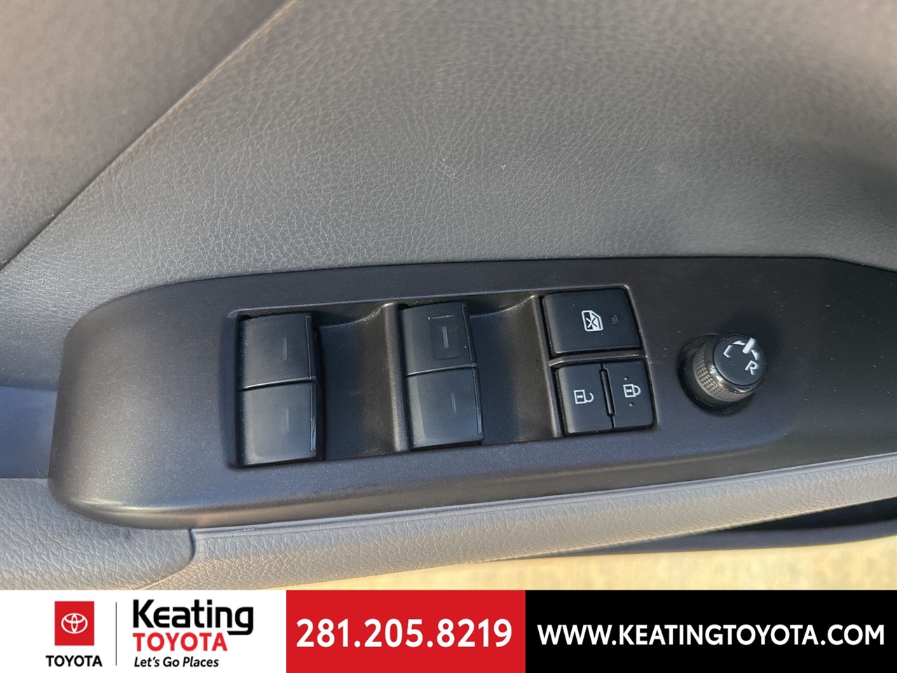 Toyota Camry LE 2022