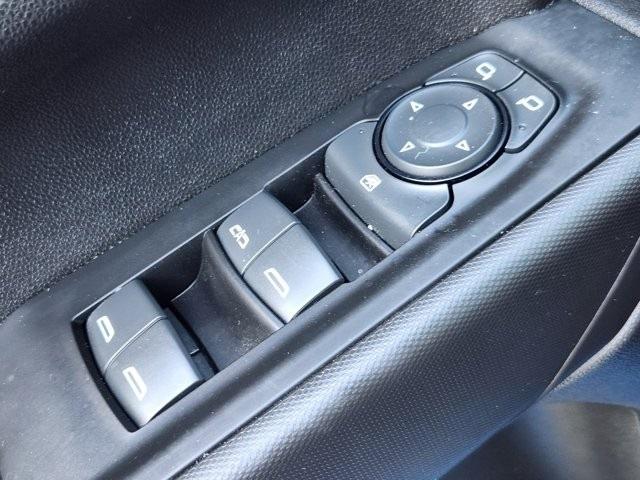 Chevrolet Silverado 1500 Custom Crew Cab 2WD 2023