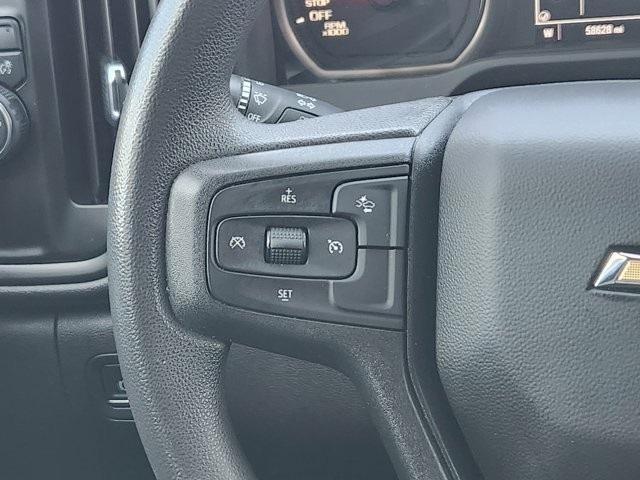 Chevrolet Silverado 1500 Custom Crew Cab 2WD 2023