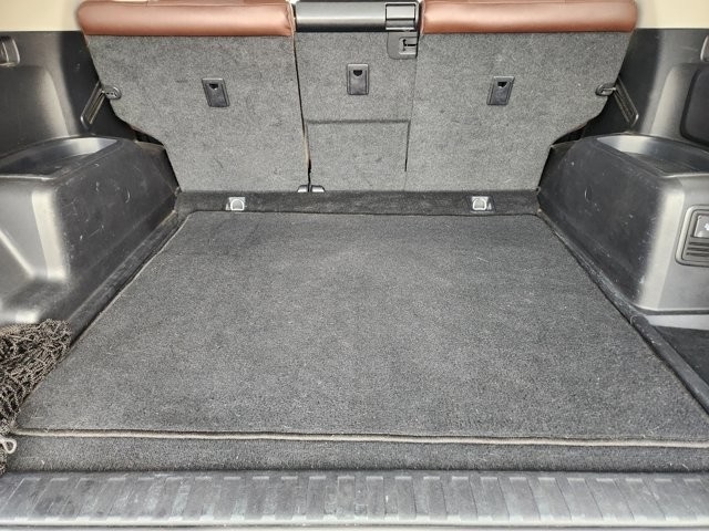 Toyota 4Runner Limited 2WD V6 2017