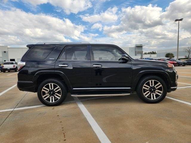 Toyota 4Runner Limited 2WD V6 2017