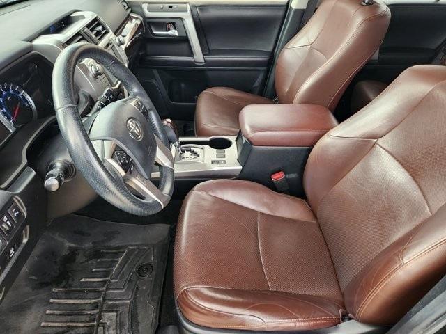 Toyota 4Runner Limited 2WD V6 2017