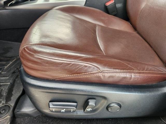 Toyota 4Runner Limited 2WD V6 2017