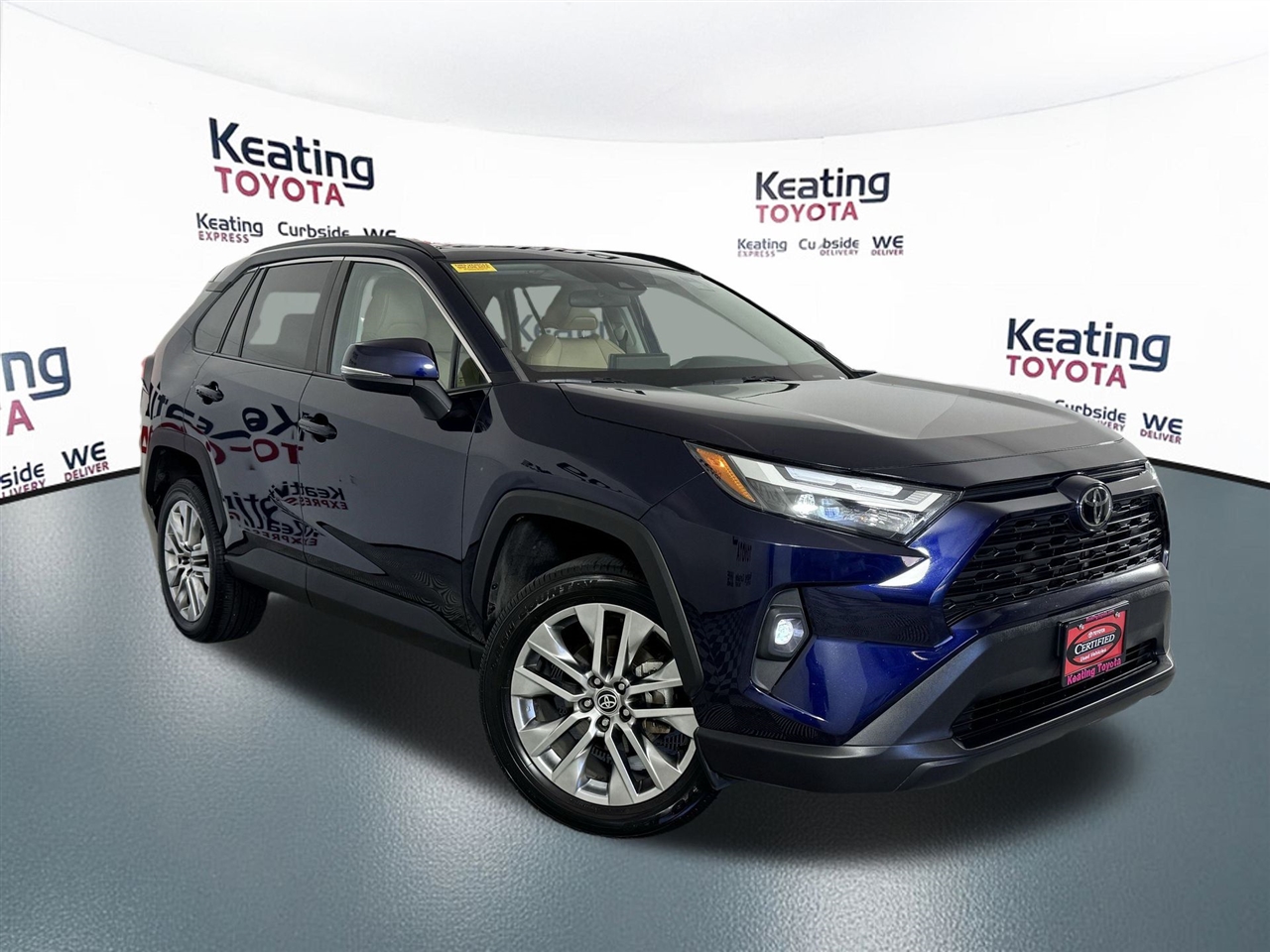 Toyota RAV4 XLE Premium 2024