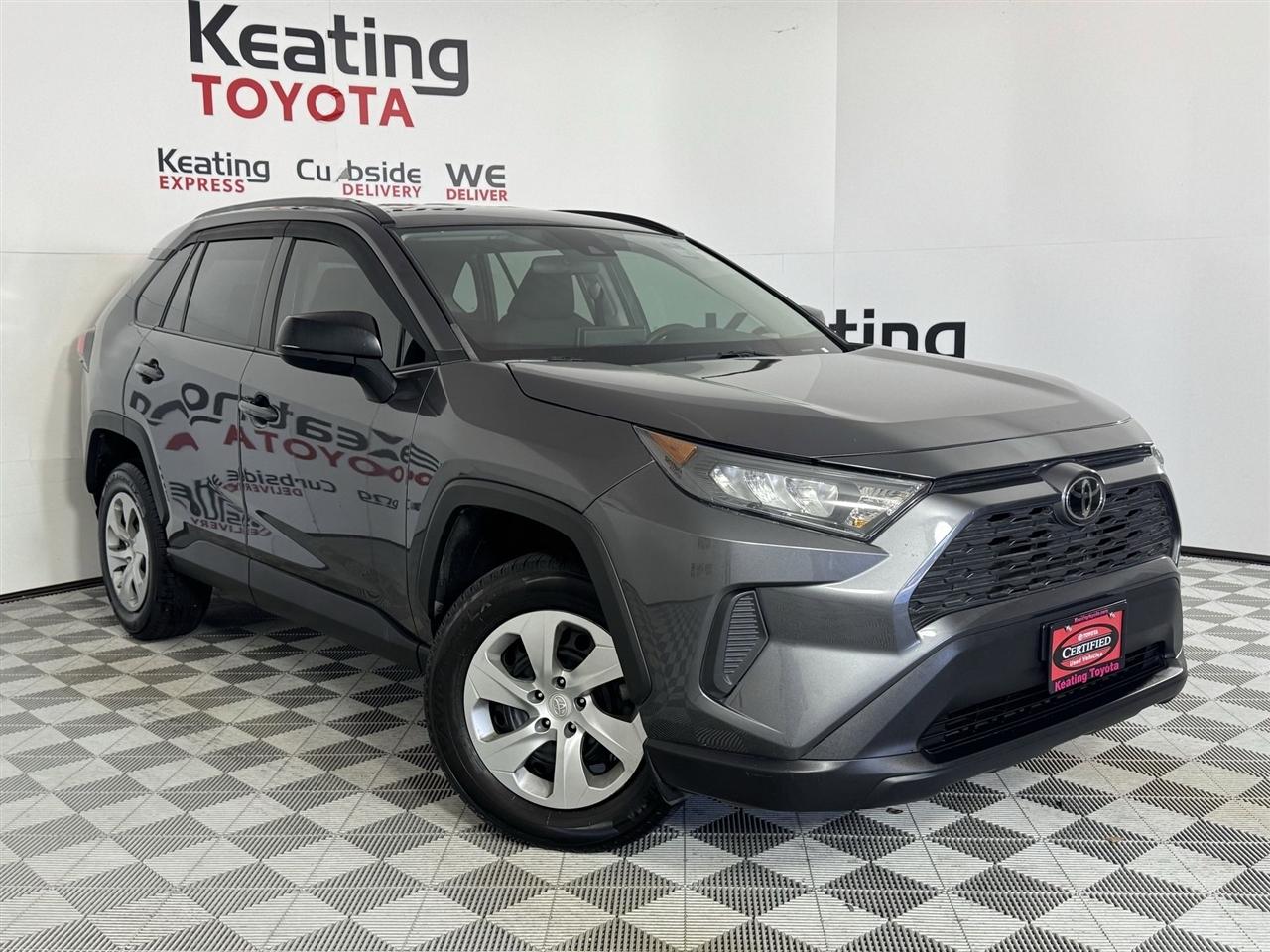 Toyota RAV4 LE 2021