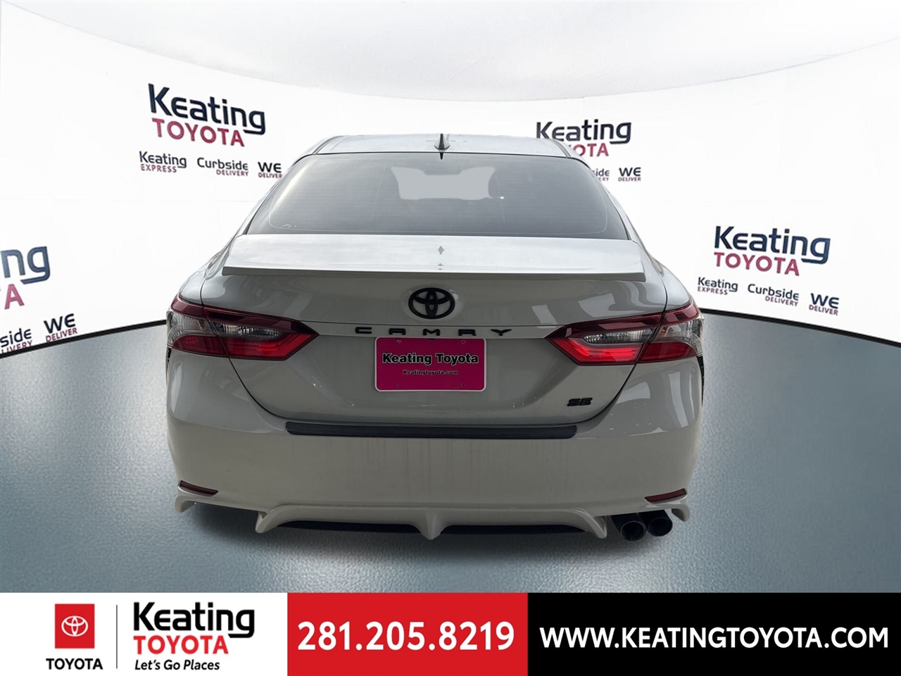 Toyota Camry SE 2024