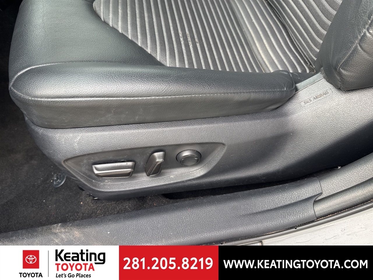 Toyota Camry SE 2024