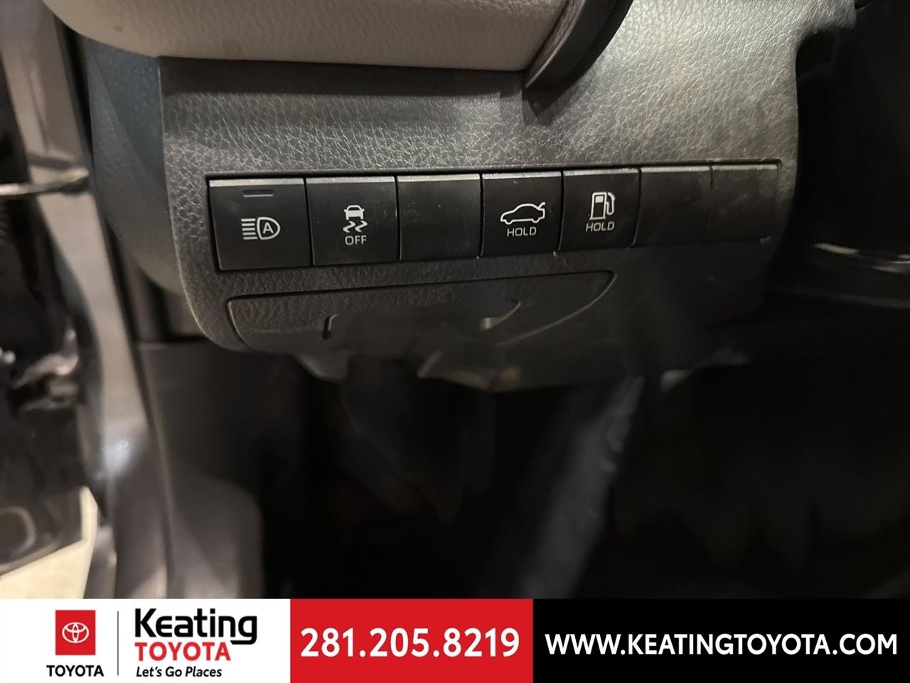 Toyota Camry LE AWD 2023