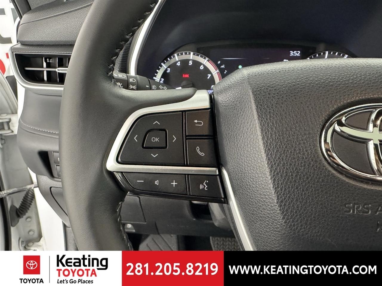 Toyota Highlander XLE 2024