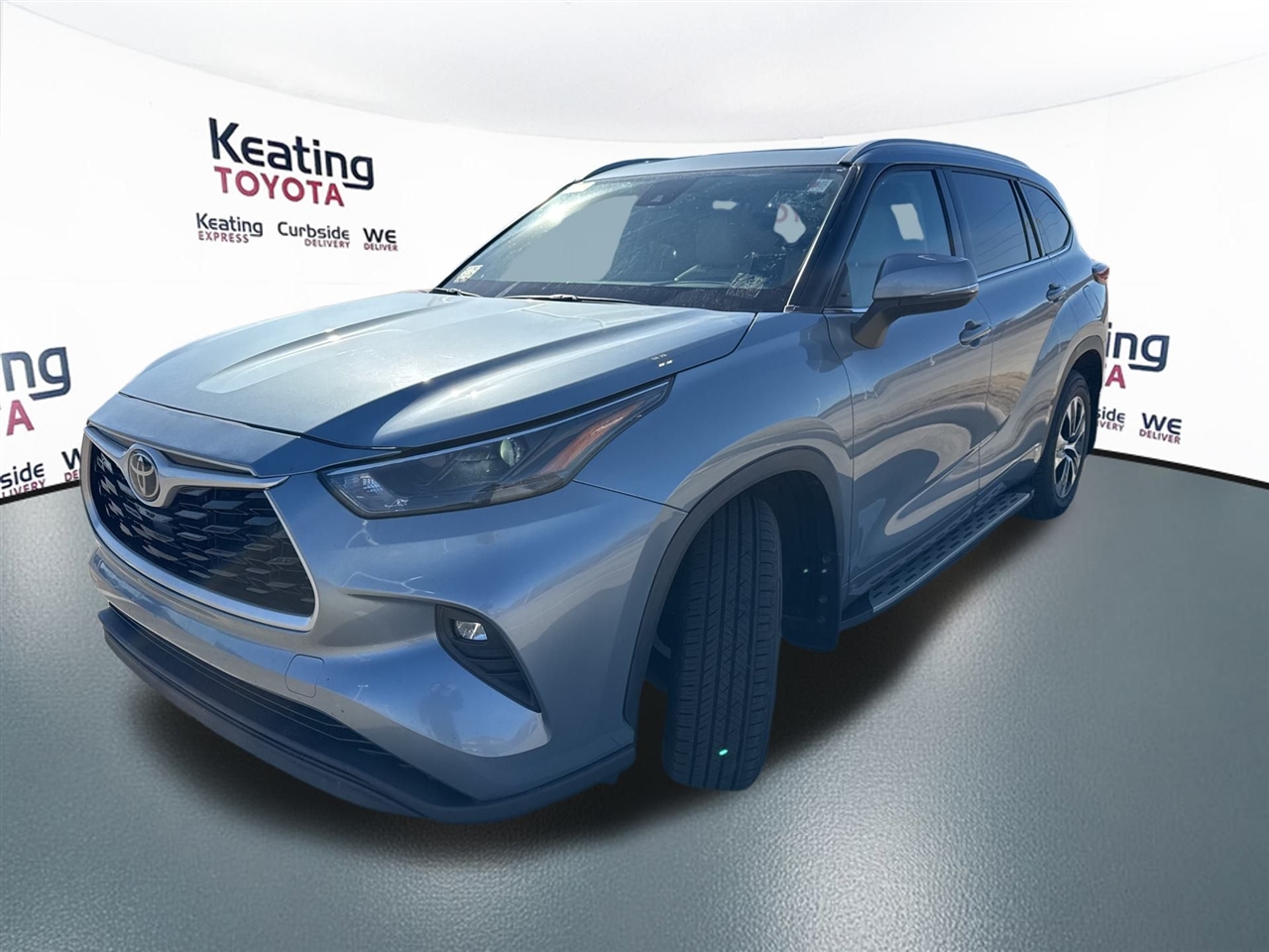 Toyota Highlander XLE FWD V6 2022