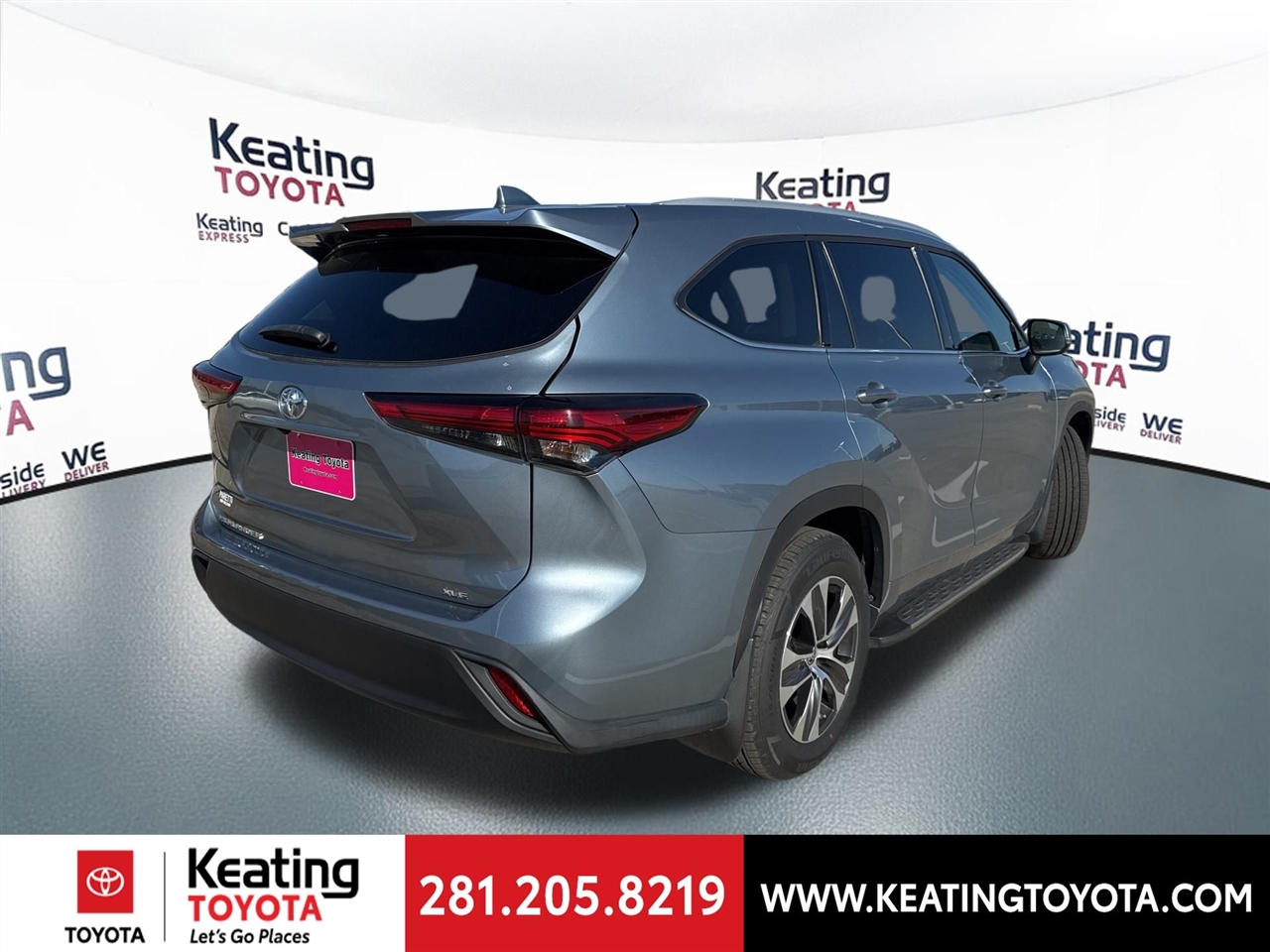 Toyota Highlander XLE FWD V6 2022