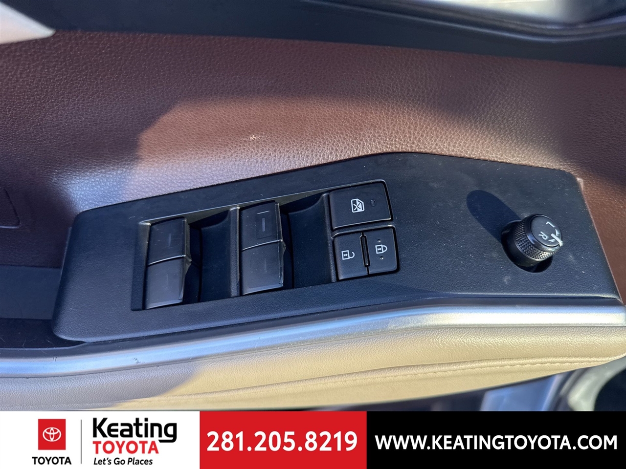 Toyota Highlander XLE FWD V6 2022