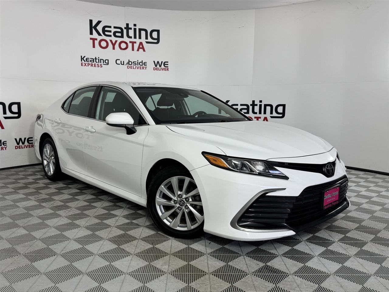 Toyota Camry LE 2021