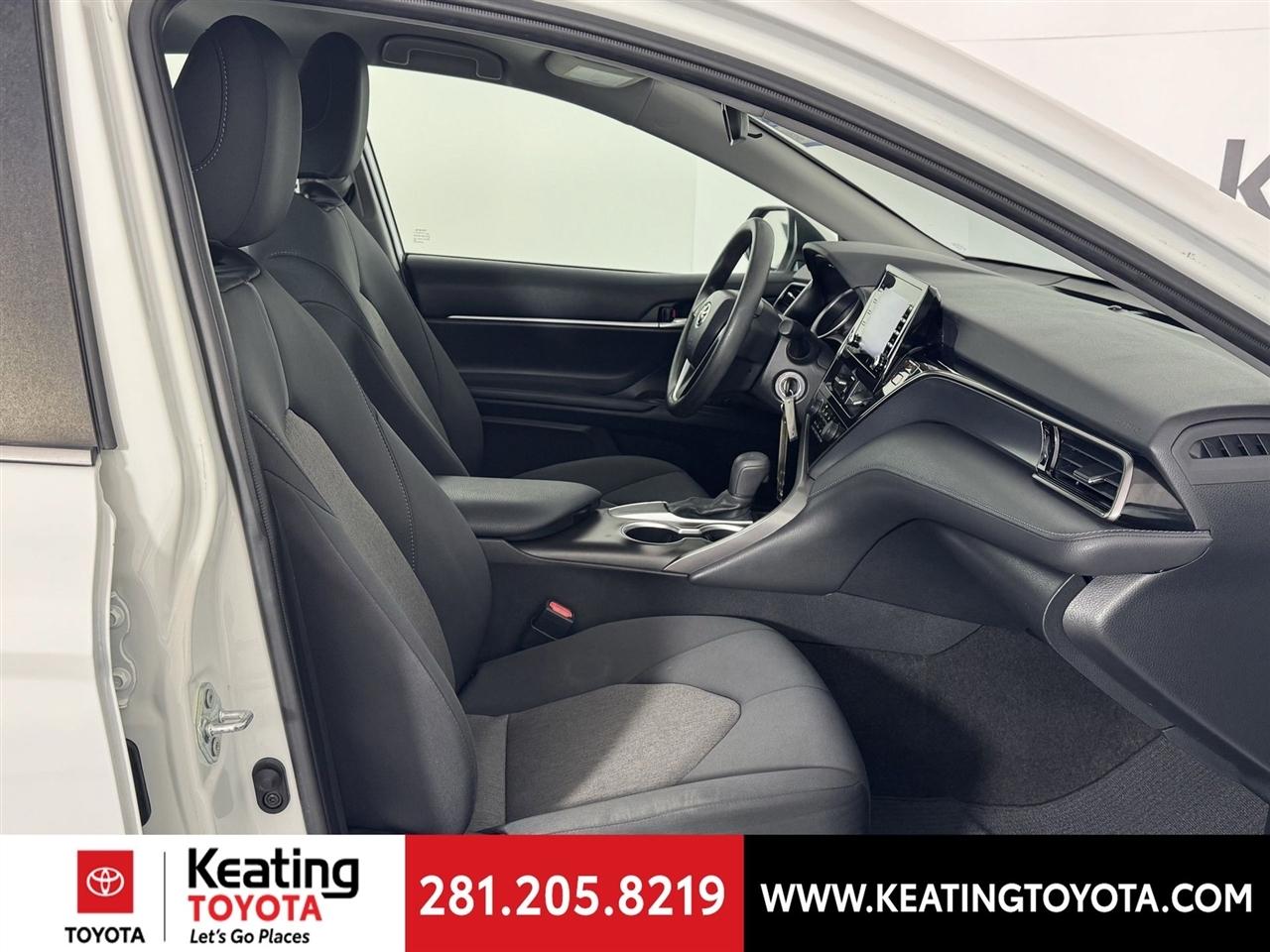 Toyota Camry LE 2021