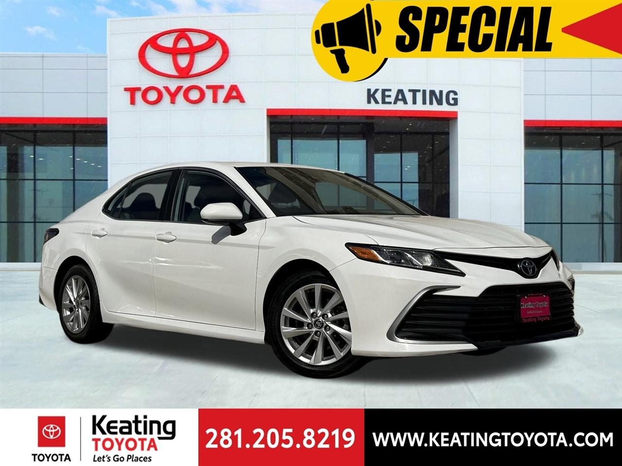 Toyota Camry LE 2021