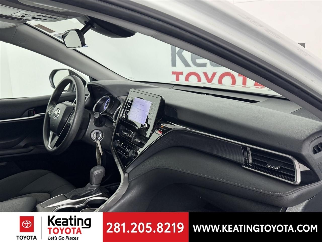 Toyota Camry LE 2021