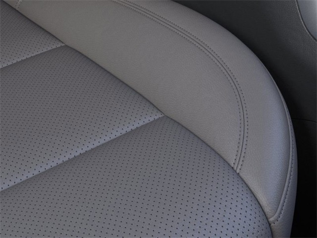 Chevrolet Silverado 1500 LTZ Crew Cab 4WD 2026