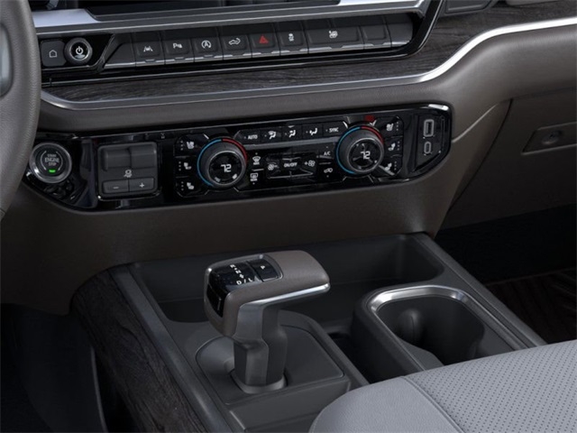 Chevrolet Silverado 1500 LTZ Crew Cab 4WD 2026