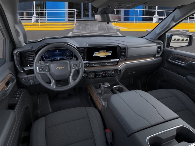 Chevrolet Silverado 1500 LT Crew Cab 2WD 2026