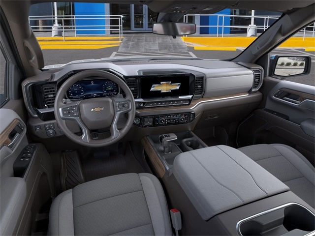 Chevrolet Silverado 1500 LT Crew Cab 4WD 2026