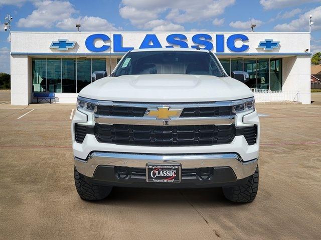 Chevrolet Silverado 1500 LT Crew Cab 4WD 2026