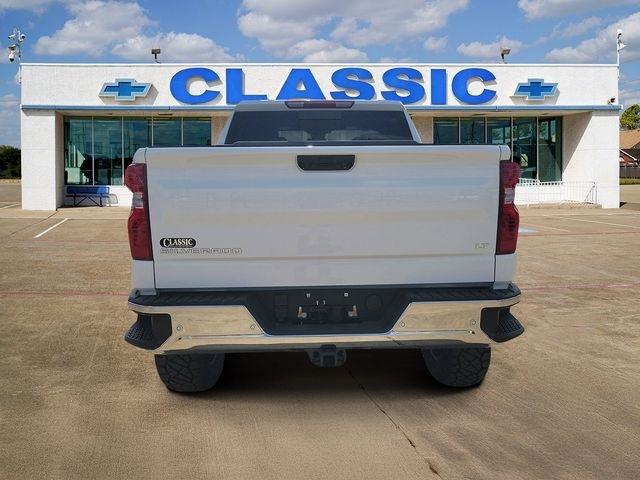 Chevrolet Silverado 1500 LT Crew Cab 4WD 2026