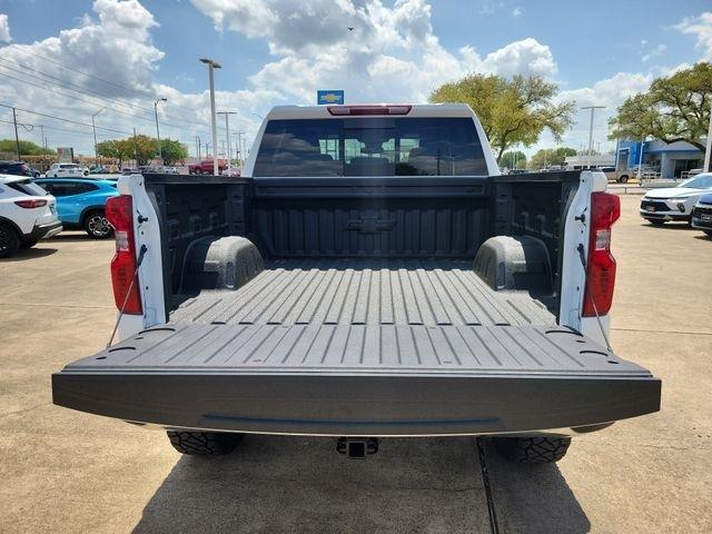 Chevrolet Silverado 1500 LT Crew Cab 4WD 2026