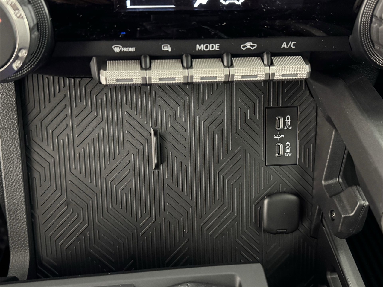 Toyota Tacoma SR Double Cab 2WD 2026